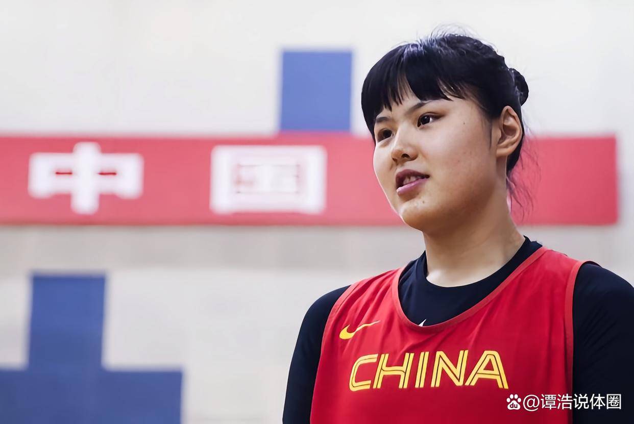 李月汝首发砍10分15板篮板创WNBA生涯新高(李月汝打球视频)