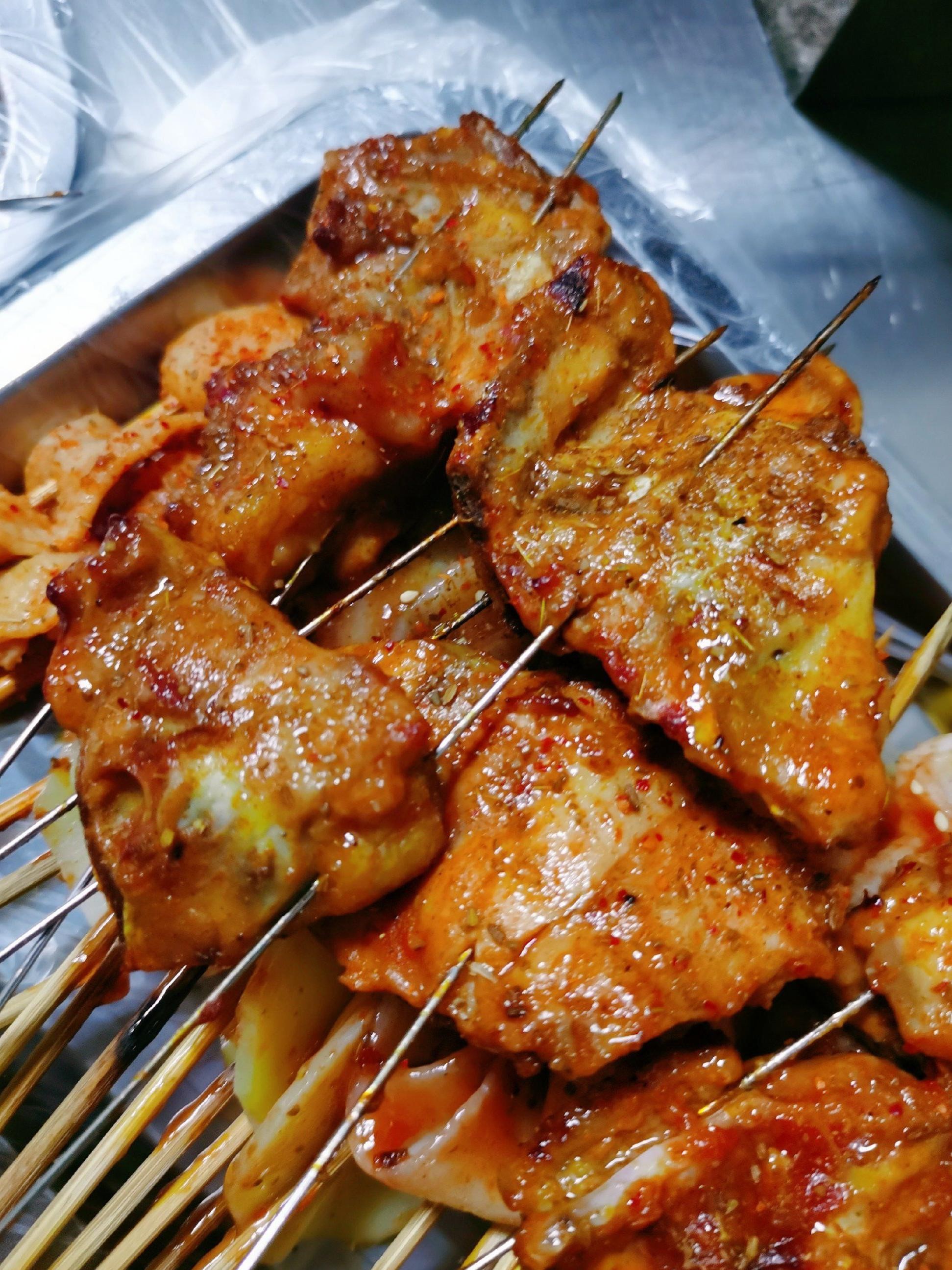 曾令旭分享美食：丹东第一吃！永昌烤皮(2023丹东餐厅推荐)